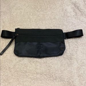 Lululemon bag